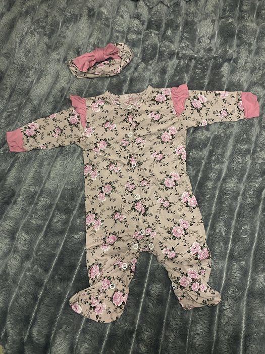 Одяг для дівчинки