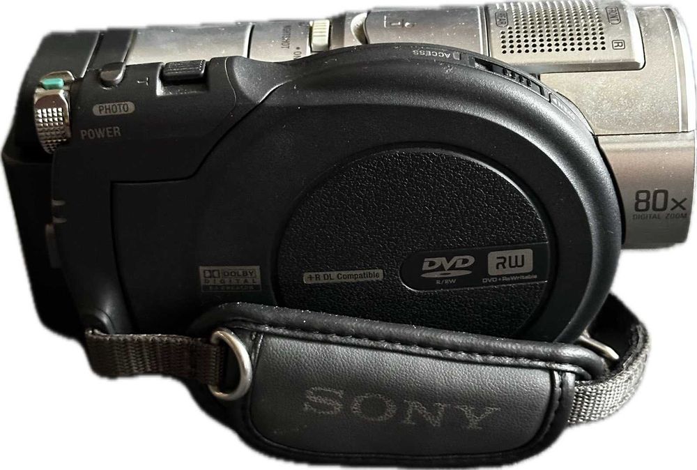 Відеокамера Sony DCR-DVD408E
