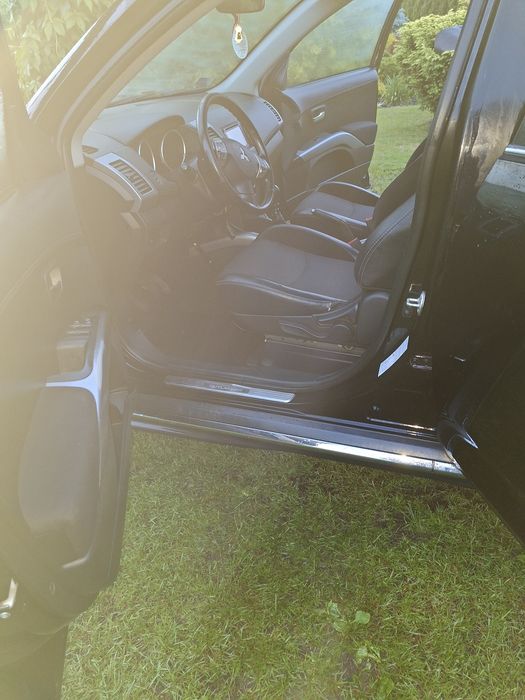 Sprzedam Mitsubishi Outlander SUV