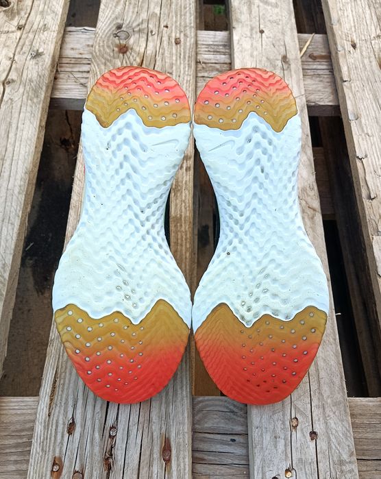 Кросівки від Nike react
