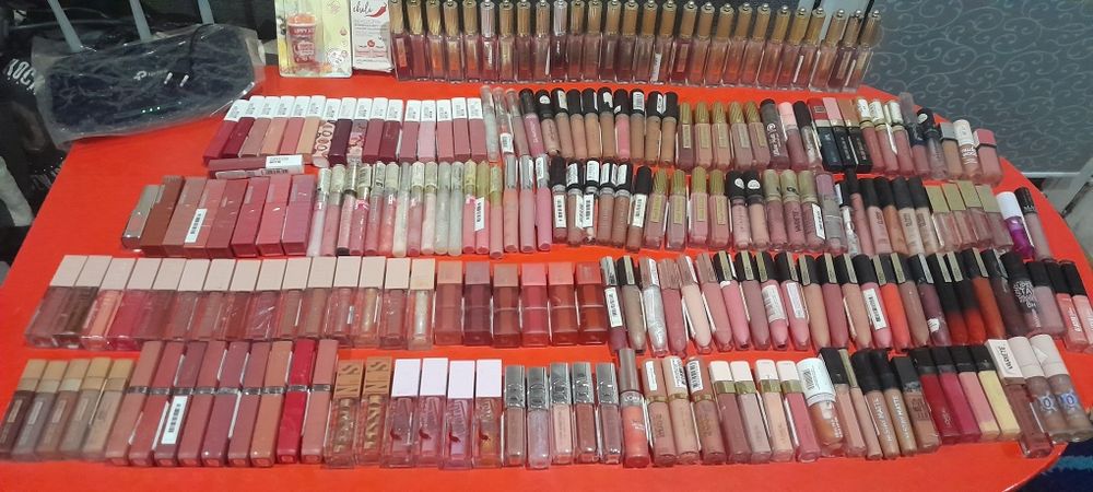 Помады Мейбелен,Лориаль .Оригинал