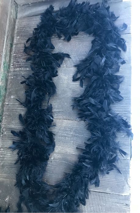 Пір‘я боа , для декору .  шарф з пір‘я -нові