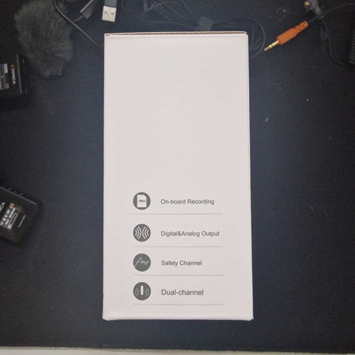 Comica BoomX-D2 Pro Microphone Wireless (2TX+RX) 2.4G - Preto