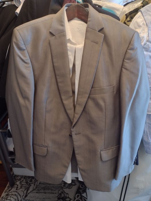 Elegancki garnitur 186 Pawo