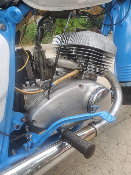 Продам мотоцикл іж ю3 1971р