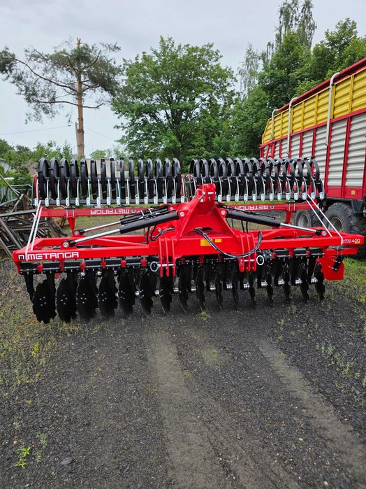 Brona talerzowa 4H rozkładana hydraulicznie