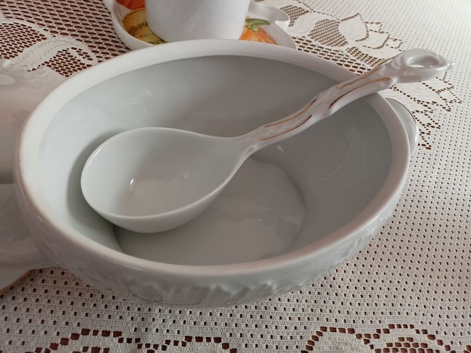 Waza do zupy z chochlą  Ćmielów