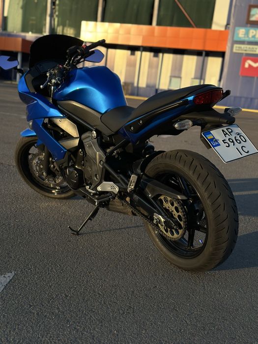 Kawasaki ninja 400r