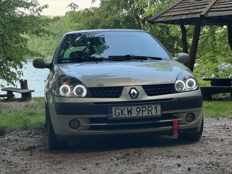 Renault Clio 2 1.4 16v 3D