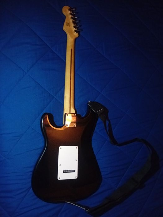Guitarra Fender Stratocaster