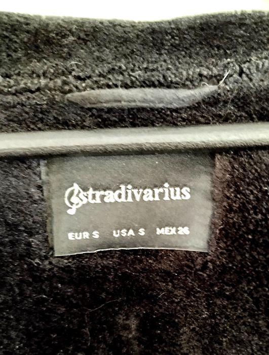 kurtka futerko Stradivarius S