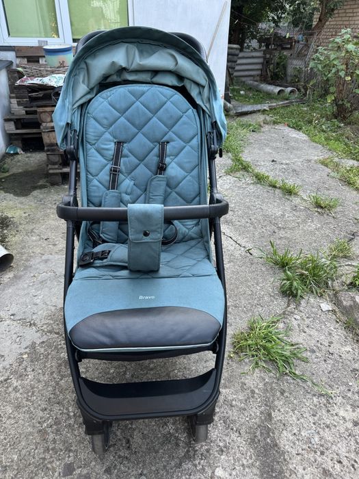 Продам дитячу коляску прогулянкову