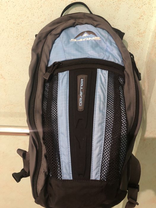 Новий рюкзак dakine drafter pack  .