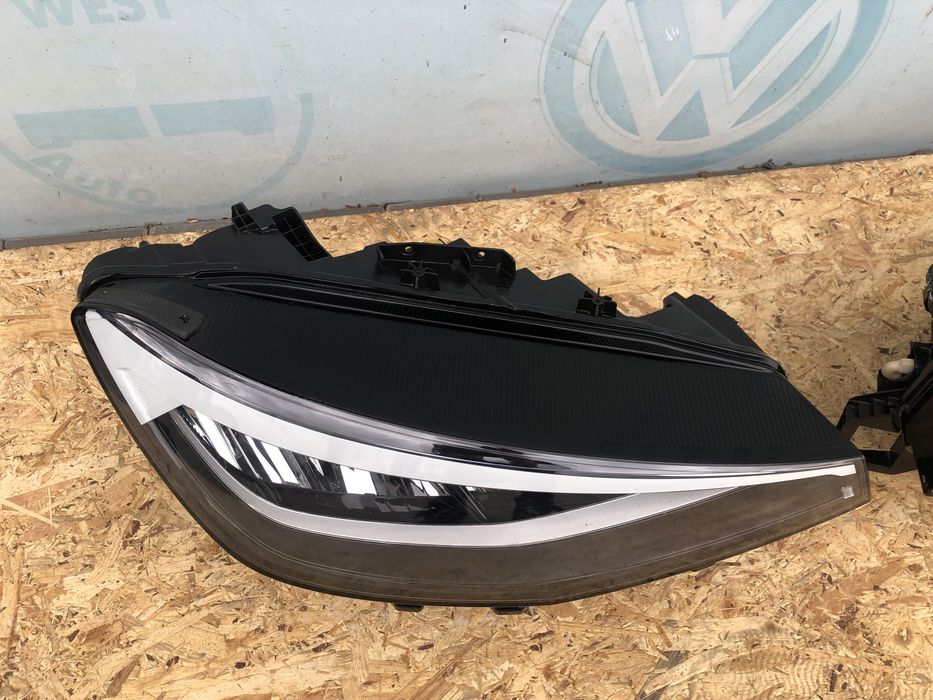 Фара фары VW ID4 11B941005 11B941006
