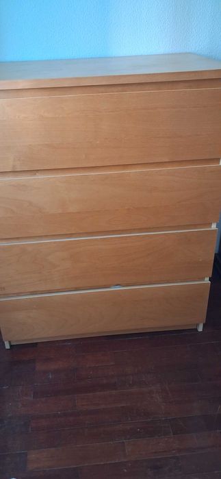 Cómoda Malm Ikea