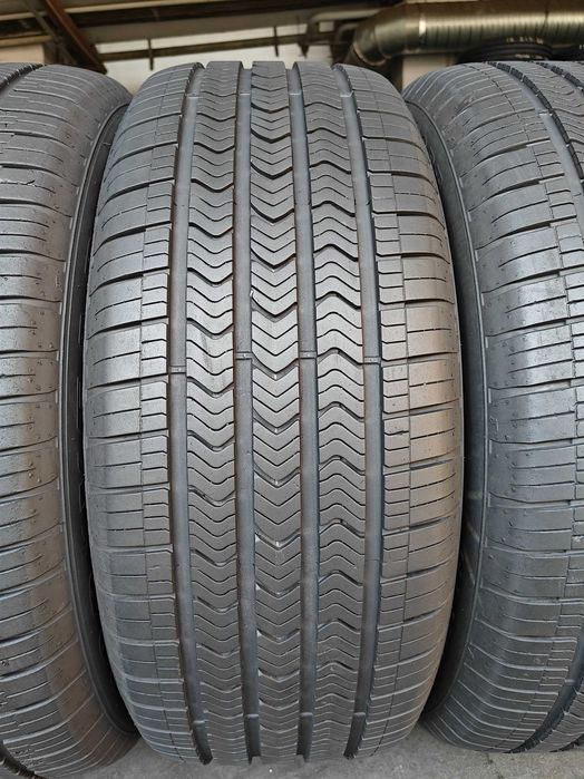 2шт/4шт R20 245 50 шини всесезонні Goodyear Eagle Sport All-Season гарний стан Німеччина