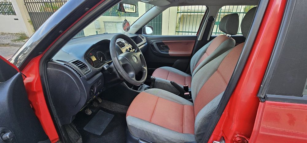 Skoda fabia 1 .2 como novo 90.000 kms 08