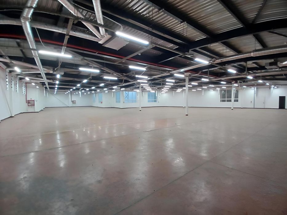 Оренда приміщення: склад 1280 м2 з вантажним ліфтом