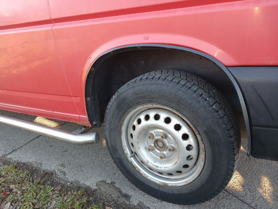 Продається авто Т4 2001 року