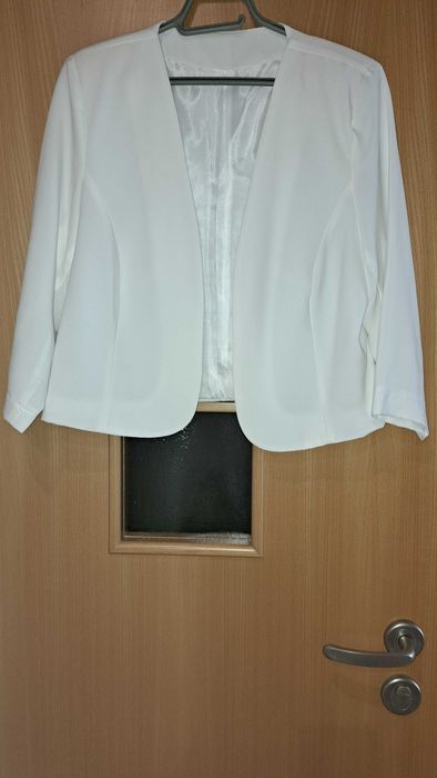 Damskie białe bolerko narzutka