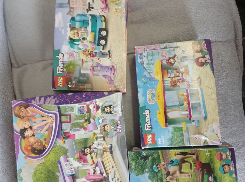 LEGO friends cale