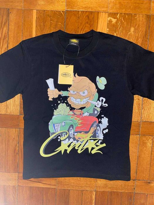 черная футблока Cortez