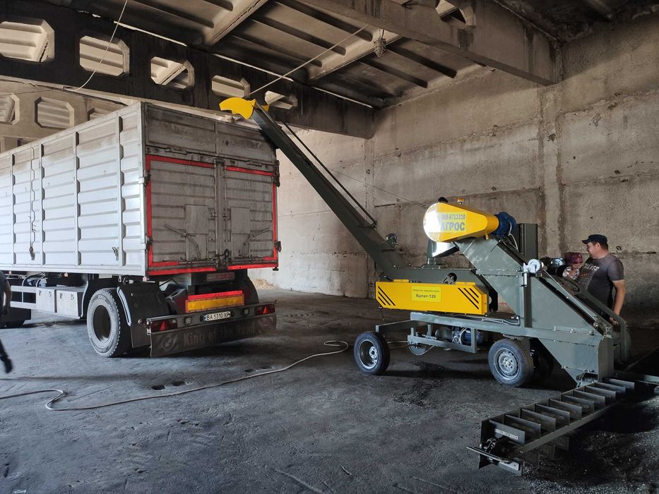 Зернометач (зернонавантажувач ) Булат-120