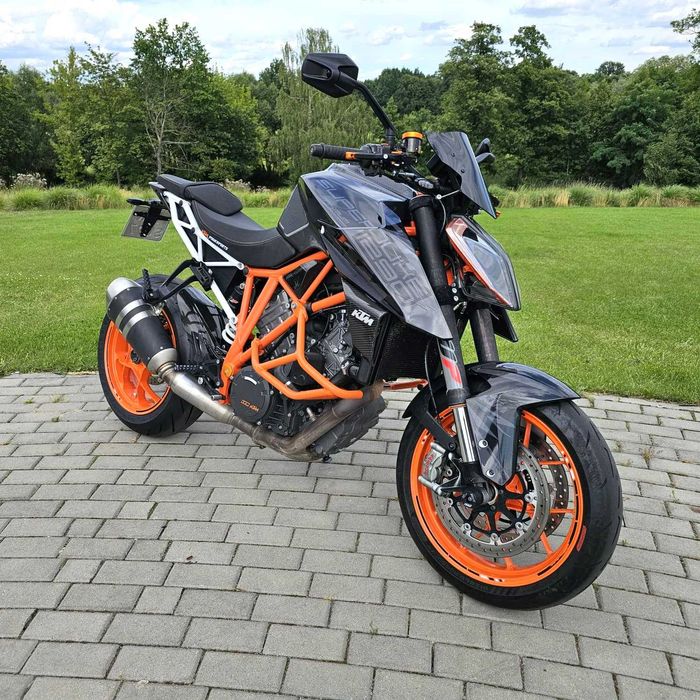 KTM
