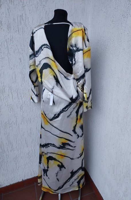 Nowa sukienka satynowa ASOS w roz XS/S.