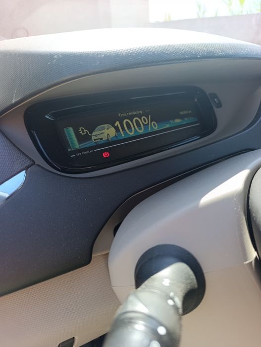 Renault ZOE 2014 | 100% Elétrico | Bateria Própria