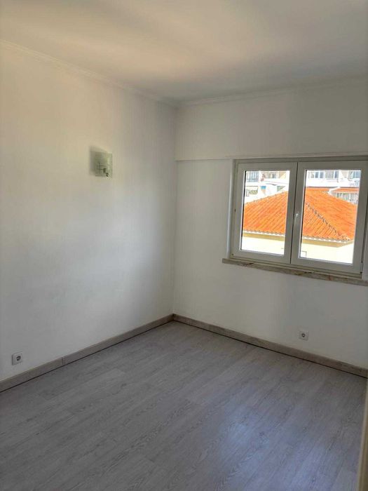Apartamento t2 com Parqueamento à venda Cascais