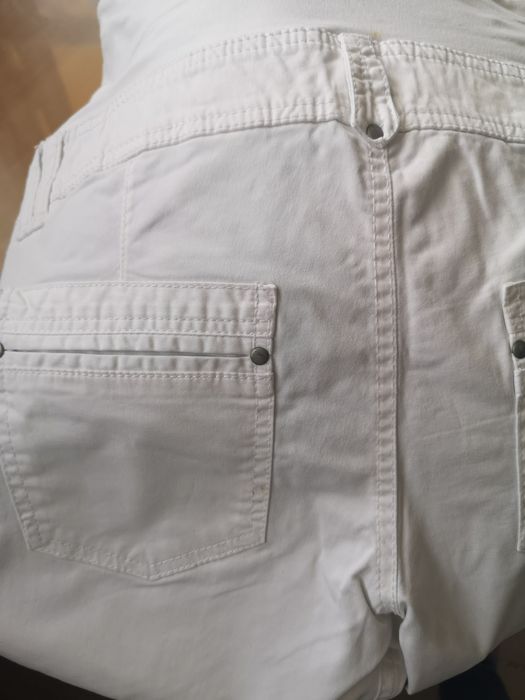 Calças grávida como novas