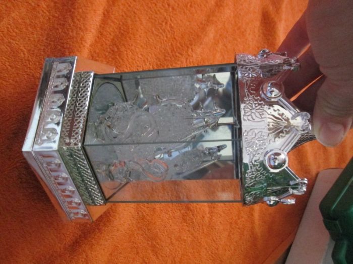 Peça decorativa nova