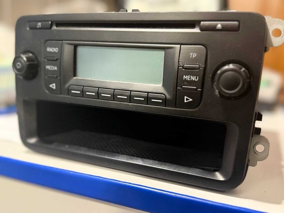 Fabryczne Radio CD Skoda Fabia  BLUES 5JOO35152D