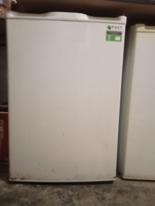 Mini Frigorífico com Congelador – A Funcionar