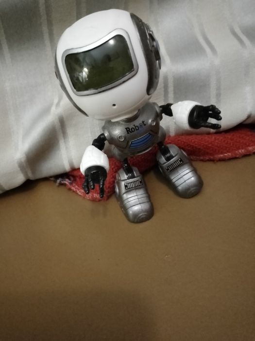 Olhe o Robot!Óh óh!É P/menina/o-Boneco Robot-Fala10E-Pcanetas7EDesde2E