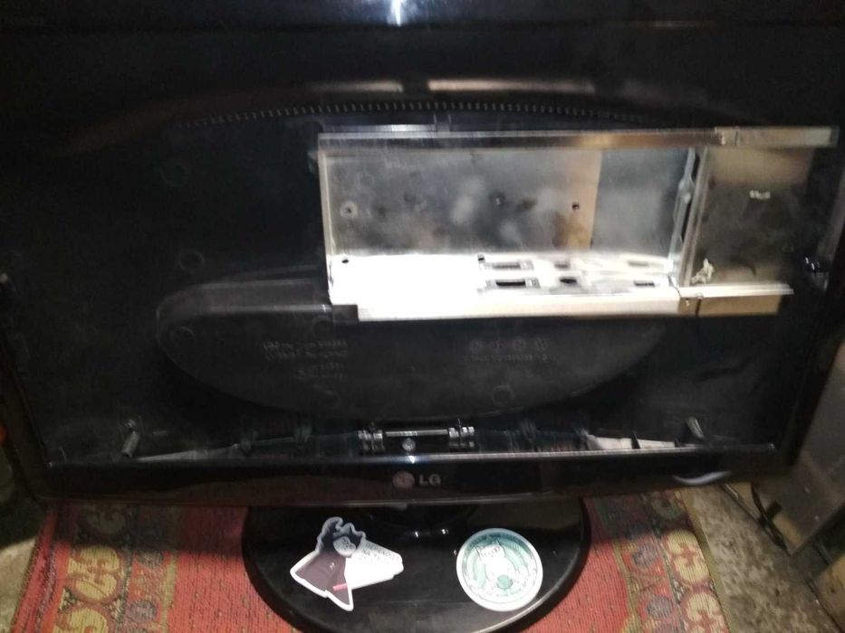 Майн монитора LG W1943SE-PF