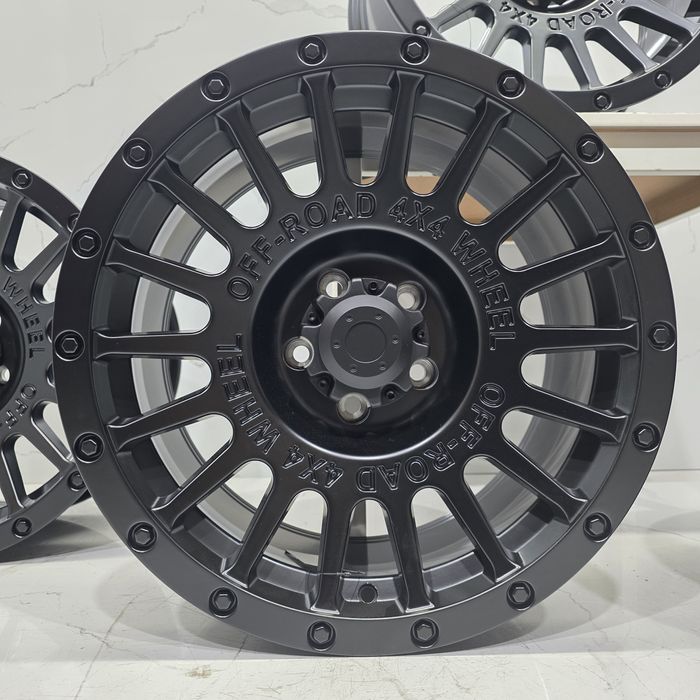 Jantes 17" Compatíveis Black Rhino 4x4 off-road 5x114.3 Jantes 17" Compatíveis Black Rhino 4x4 off-road 5x114.3 

4 Jantes 8,5J 17 ET 15
Furação 5x114