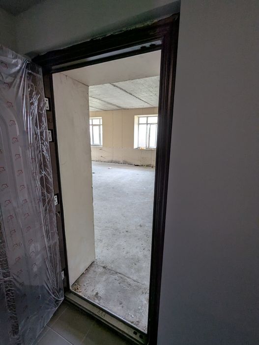 Комерційне приміщення 103м2