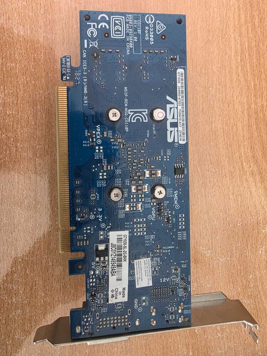 GForce GT1030 SL Como Nova439739951906836481