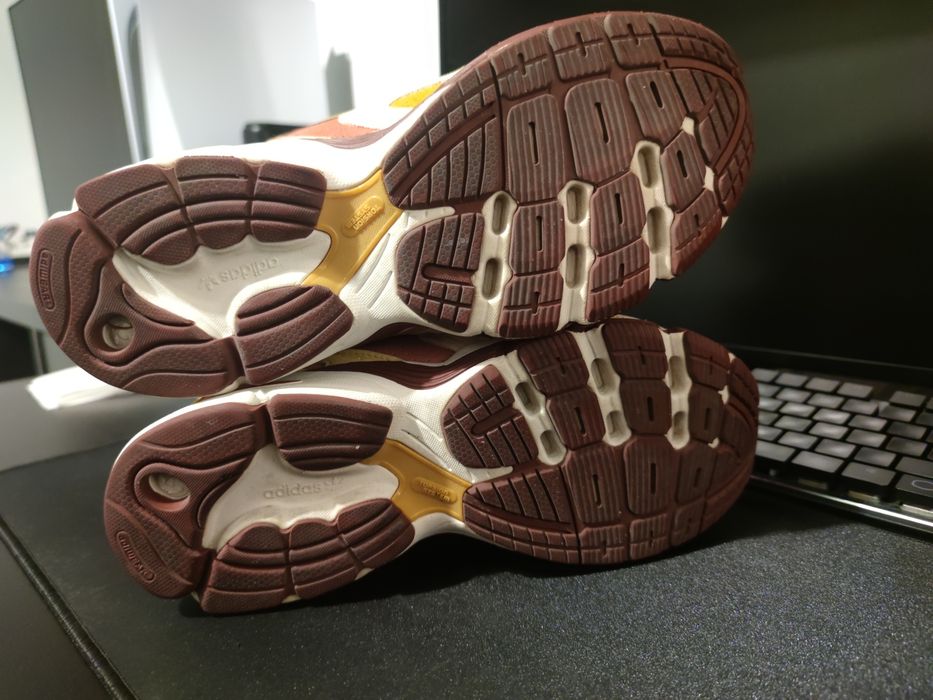 Tênis adidas Astir