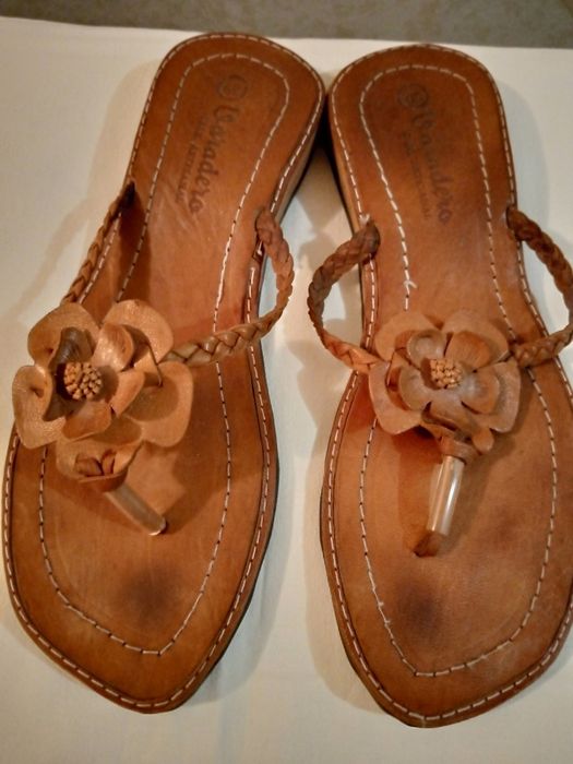 Босоножки шлепки летние