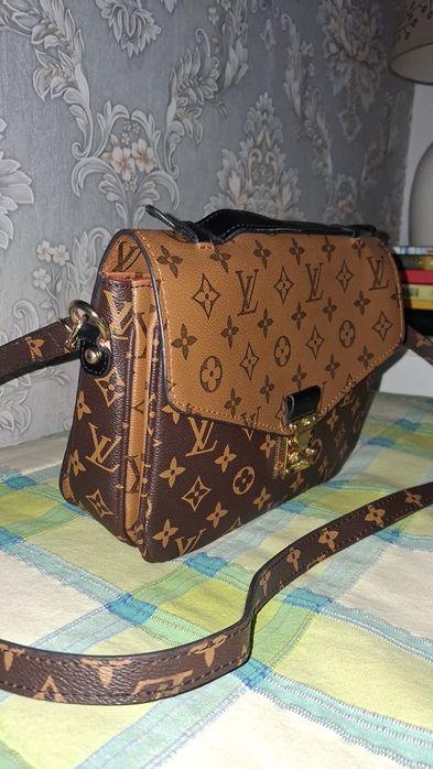 Pochette Louis Vuitton