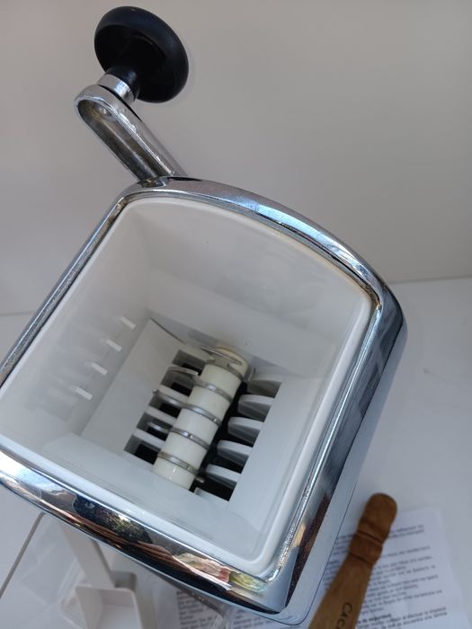 Picador manual de gelo