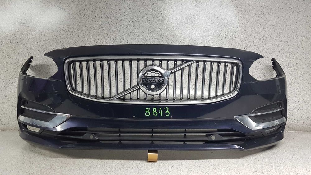 Бампер передний перед Volvo XC40 R-design разборка