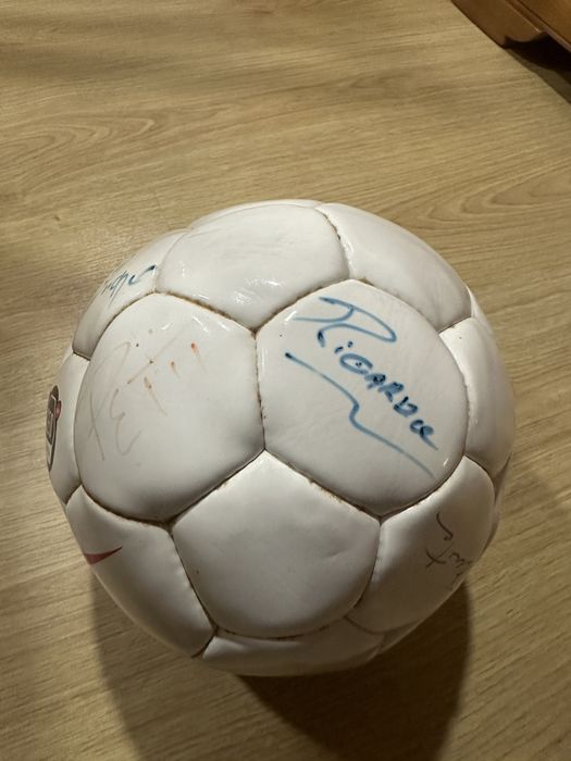 Bola Nike Geo Sparta assinada