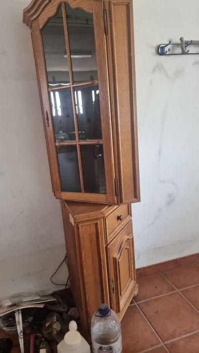 Armários  de Sala e cozinha