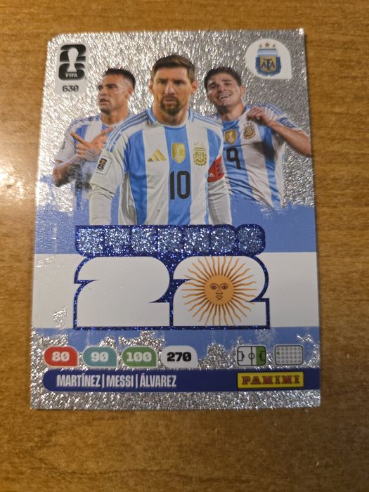 Karta Panini FIFA World Cup 2026 Adrenalyn XL – ETERNOS 22 (Martínez / Messi / Álvarez)