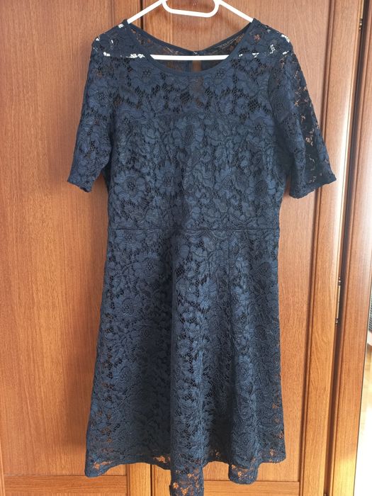 Koronkowa sukienka Dorothy Perkins rozm. 40