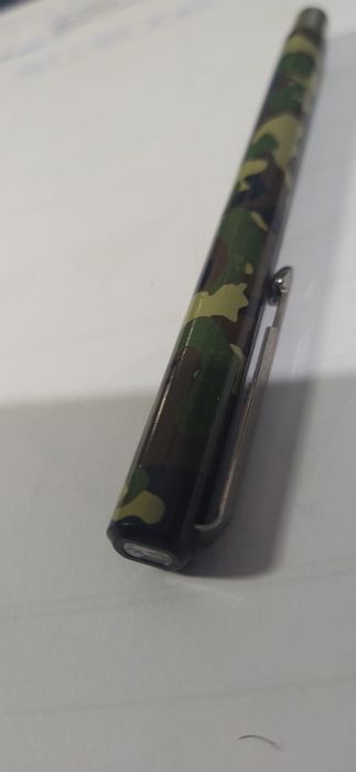 Caneta Parker vector